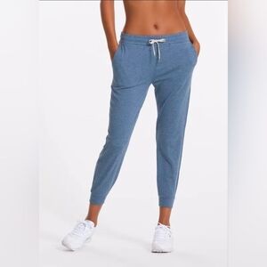Vuori Performance Joggers – Size XS – Heathered Blue
